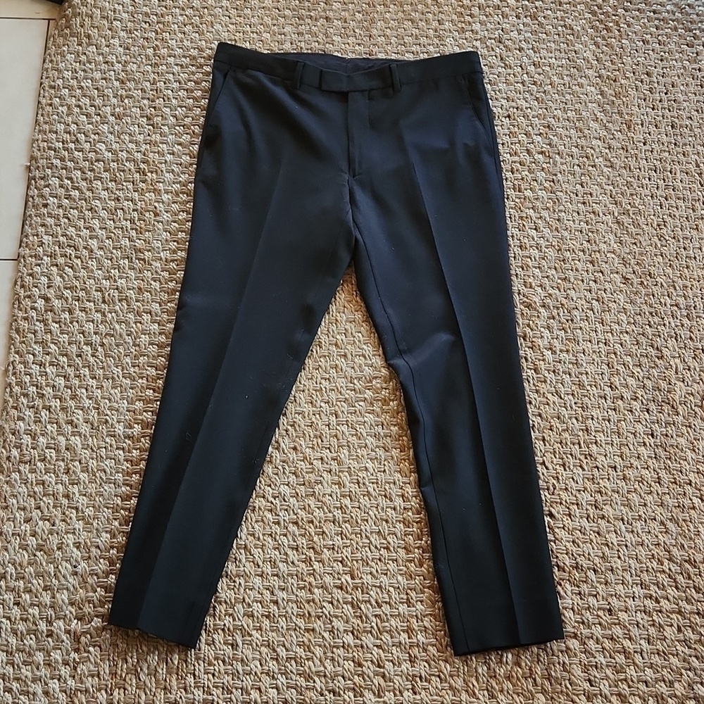 - J. Lindeberg Black Straight Leg Cotton Winter Dress Pants. Sz 36